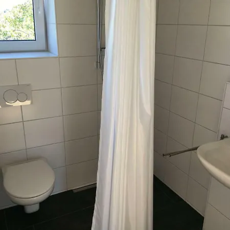 Apartment Ferienwohnungen Weinstadt