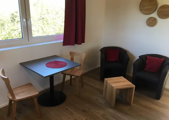 Ferienwohnungen Weinstadt * Weinstadt